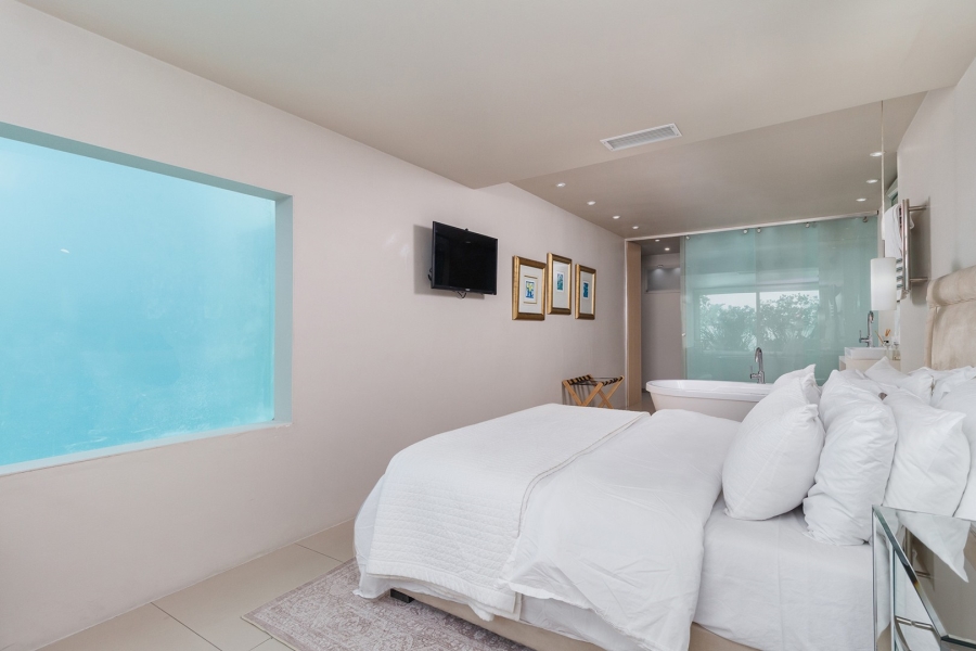 4 Bedroom Property for Sale in Clifton Western Cape